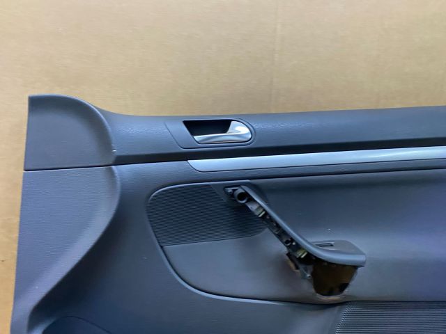 bontott VW GOLF V Jobb első Ajtó Kárpit