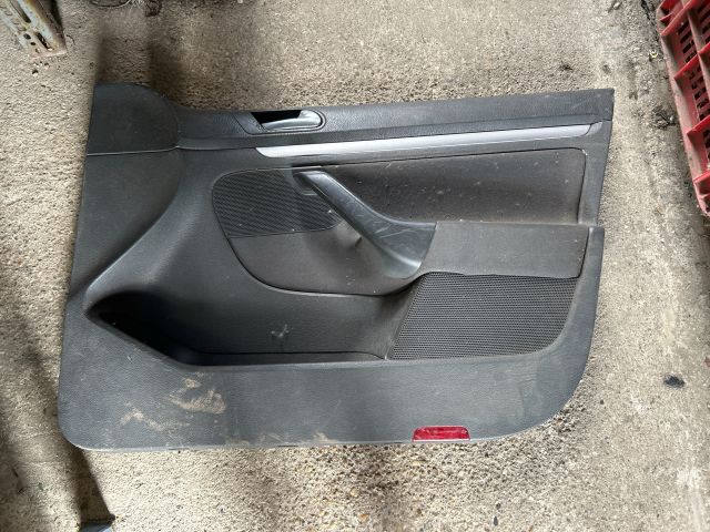 bontott VW GOLF V Jobb első Ajtó Kárpit