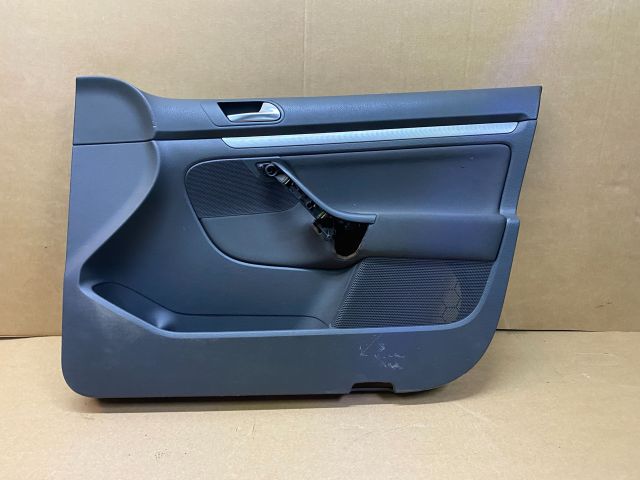 bontott VW GOLF V Jobb első Ajtó Kárpit