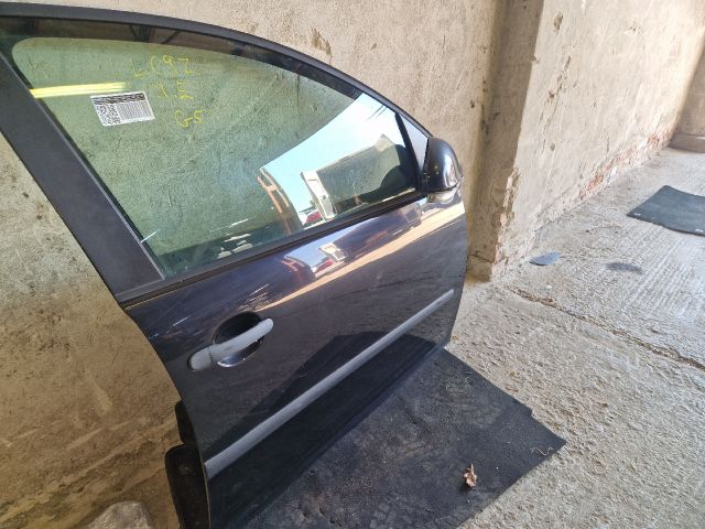 bontott VW GOLF V Jobb első Ajtó (Részeivel)