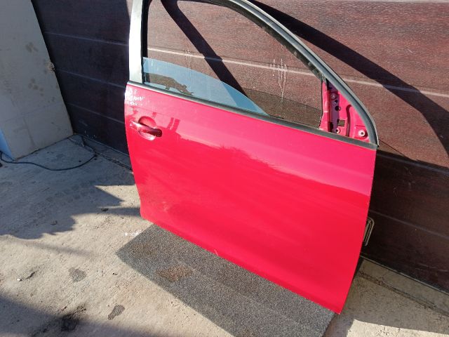 bontott VW GOLF V Jobb első Ajtó (Részeivel)