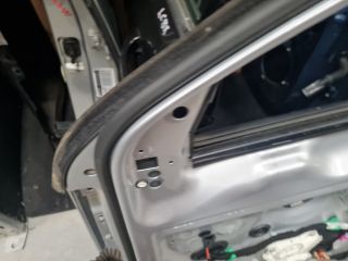 bontott VW GOLF V Jobb első Ajtó (Részeivel)