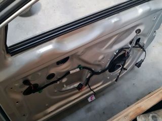 bontott VW GOLF V Jobb első Ajtó (Részeivel)