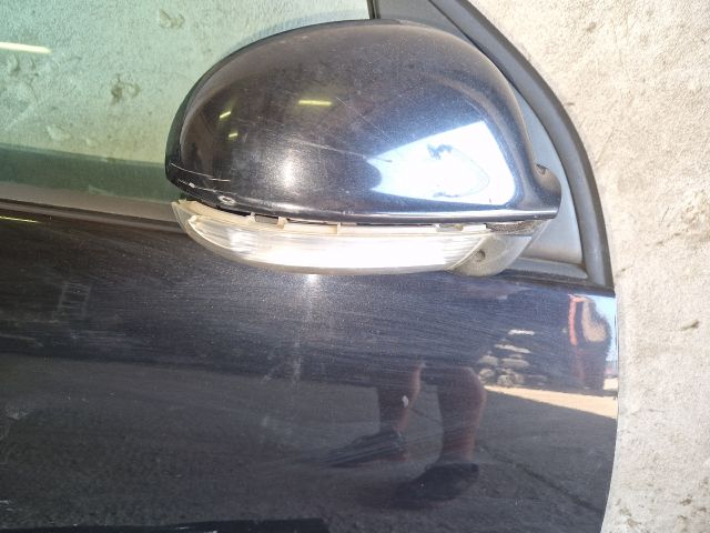 bontott VW GOLF V Jobb első Ajtó (Részeivel)