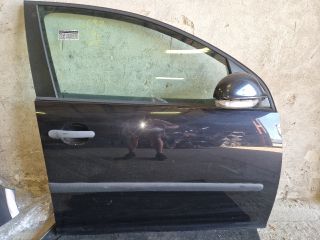 bontott VW GOLF V Jobb első Ajtó (Részeivel)