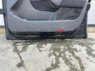 bontott VW GOLF V Jobb első Ajtó (Üres lemez)