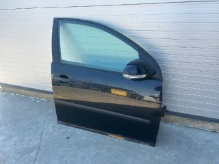 bontott VW GOLF V Jobb első Ajtó (Üres lemez)