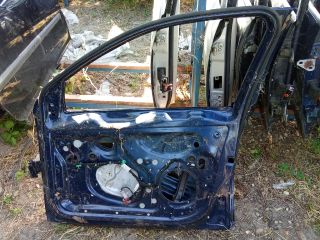 bontott VW GOLF V Jobb első Ajtó (Üres lemez)