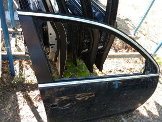 bontott VW GOLF V Jobb első Ajtó (Üres lemez)