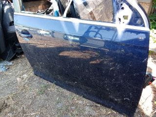 bontott VW GOLF V Jobb első Ajtó (Üres lemez)