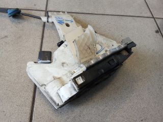 bontott VW GOLF V Jobb első Ajtózár