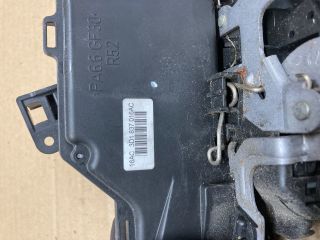 bontott VW GOLF V Jobb első Ajtózár