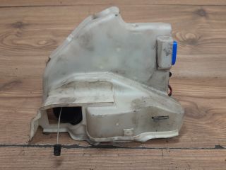 bontott VW GOLF V Jobb első Ajtózár