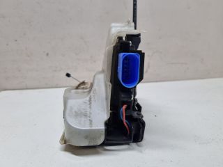 bontott VW GOLF V Jobb első Ajtózár