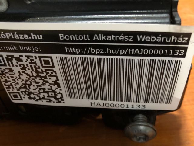 bontott VW GOLF V Jobb első Ajtózár