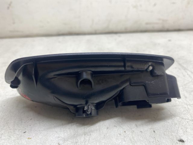 bontott VW GOLF V Jobb első Belső Kilincs