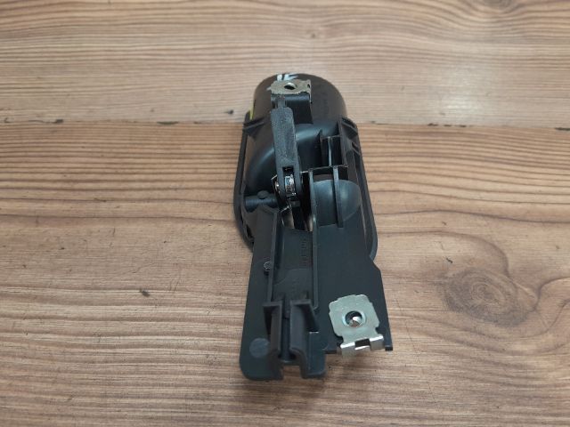 bontott VW GOLF V Jobb első Belső Kilincs