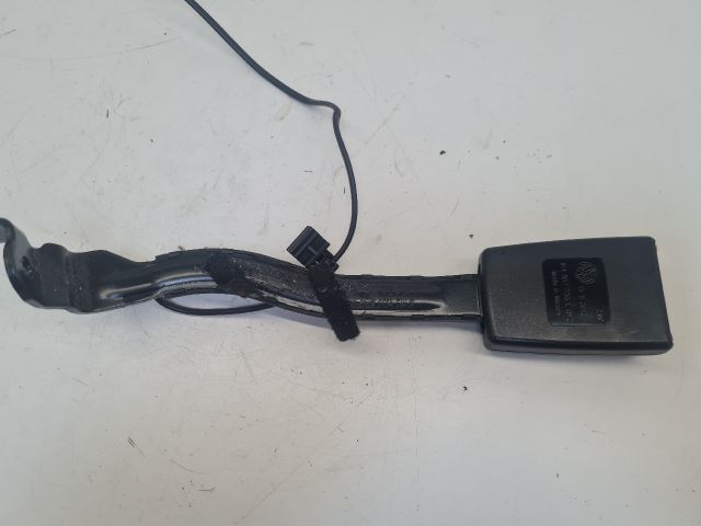 bontott VW GOLF V Jobb első Biztonsági Öv Csat