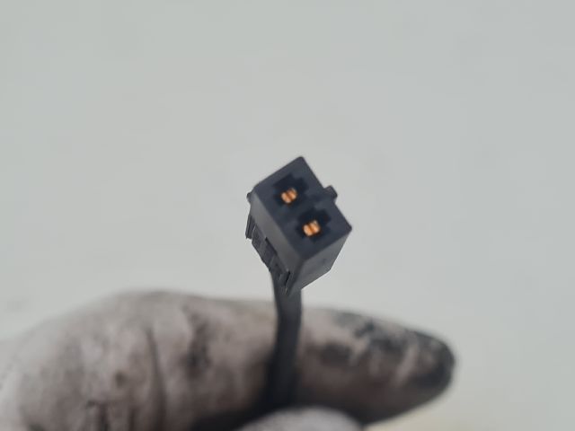 bontott VW GOLF V Jobb első Biztonsági Öv Csat