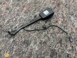 bontott VW GOLF V Jobb első Biztonsági Öv Csat