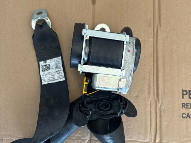 bontott VW GOLF V Jobb első Biztonsági Öv