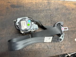 bontott VW GOLF V Jobb első Biztonsági Öv