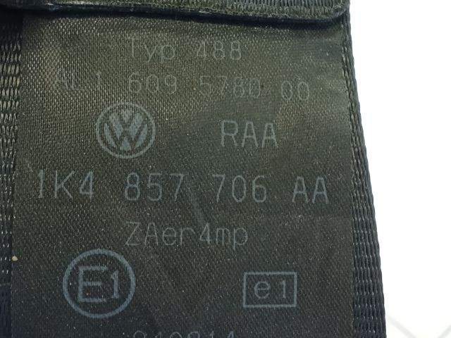 bontott VW GOLF V Jobb első Biztonsági Öv