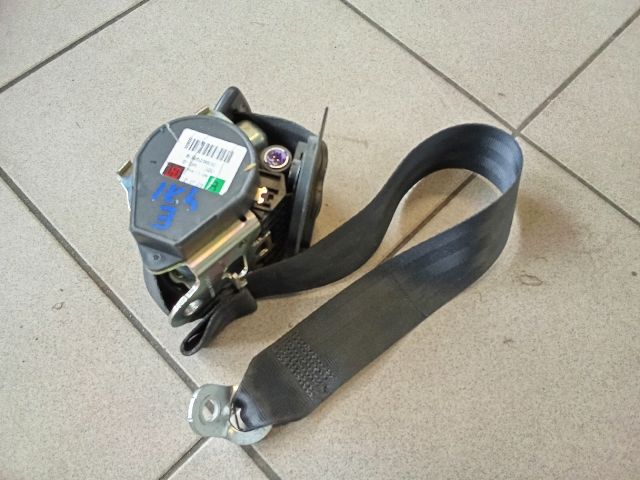 bontott VW GOLF V Jobb első Biztonsági Öv