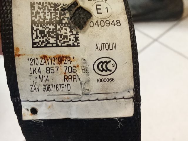 bontott VW GOLF V Jobb első Biztonsági Öv