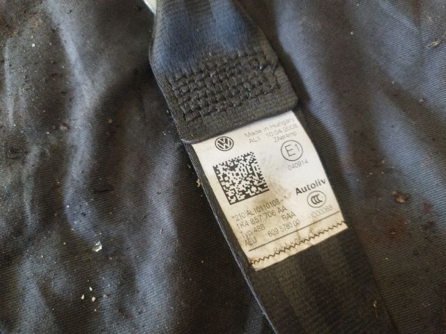 bontott VW GOLF V Jobb első Biztonsági Öv