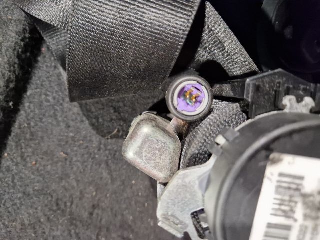 bontott VW GOLF V Jobb első Biztonsági Öv