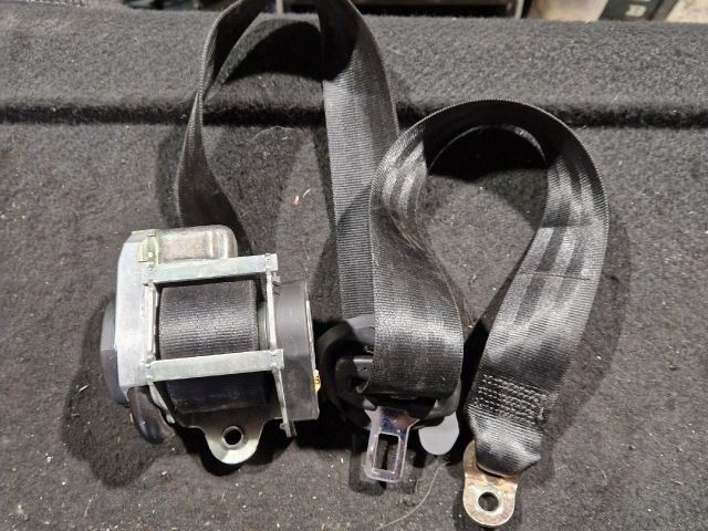 bontott VW GOLF V Jobb első Biztonsági Öv