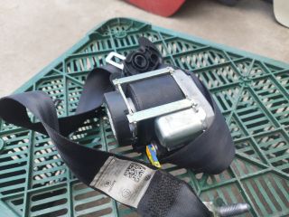 bontott VW GOLF V Jobb első Biztonsági Öv