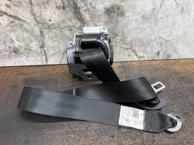 bontott VW GOLF V Jobb első Biztonsági Öv