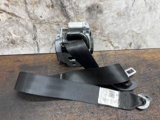 bontott VW GOLF V Jobb első Biztonsági Öv