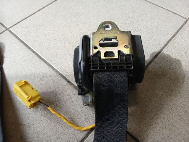 bontott VW GOLF V Jobb első Biztonsági Öv