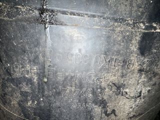 bontott VW GOLF V Jobb első Első Dobbetét (Kerékjárati, Műanyag)