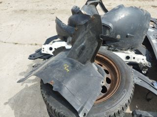 bontott VW GOLF V Jobb első Első Dobbetét (Kerékjárati, Műanyag)