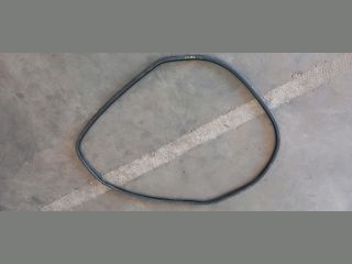 bontott VW GOLF V Jobb első Gumikéder