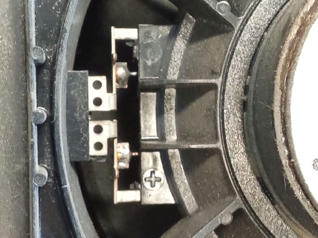 bontott VW GOLF V Jobb első Hangszóró