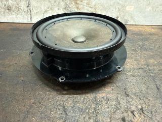 bontott VW GOLF V Jobb első Hangszóró