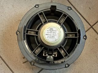 bontott VW GOLF V Jobb első Hangszóró