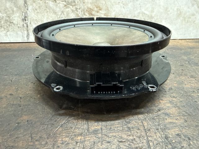 bontott VW GOLF V Jobb első Hangszóró