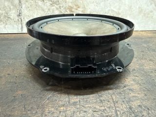 bontott VW GOLF V Jobb első Hangszóró