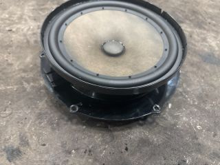 bontott VW GOLF V Jobb első Hangszóró