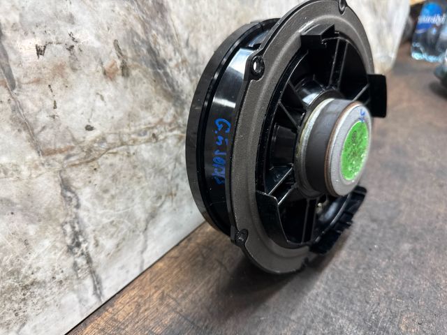 bontott VW GOLF V Jobb első Hangszóró