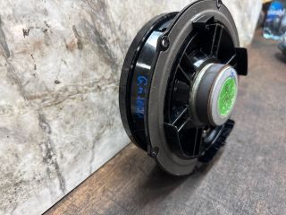 bontott VW GOLF V Jobb első Hangszóró