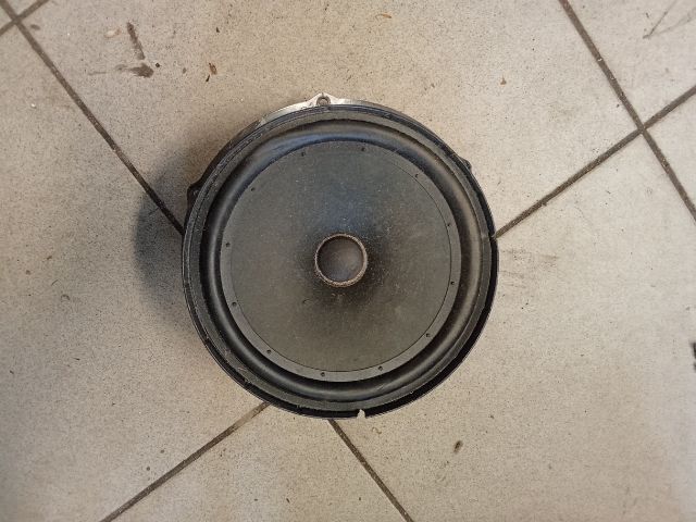 bontott VW GOLF V Jobb első Hangszóró