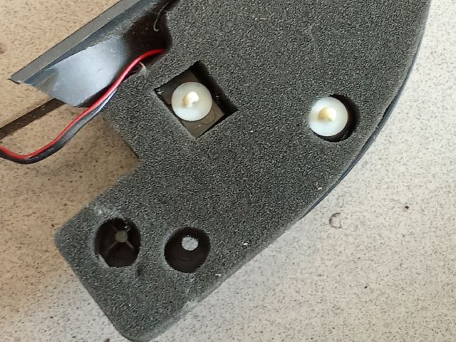 bontott VW GOLF V Jobb első Hangszóró