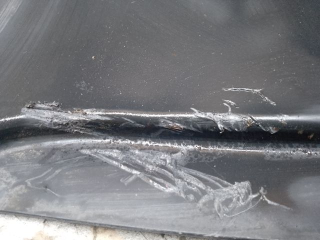 bontott VW GOLF V Jobb első Hátsó Dobbetét (Kerékjárati, Műanyag)